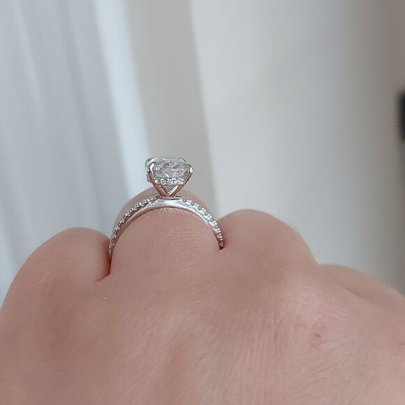 5 Carat Simulated Diamond Oval Sterling Silver Engagement Ring - Picture 12 of 16